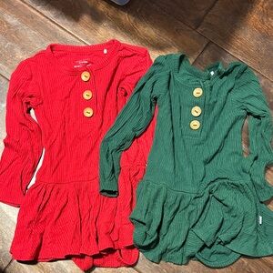Posh Peanut Red and Green Ribbed Bodysuits 12-18 Months